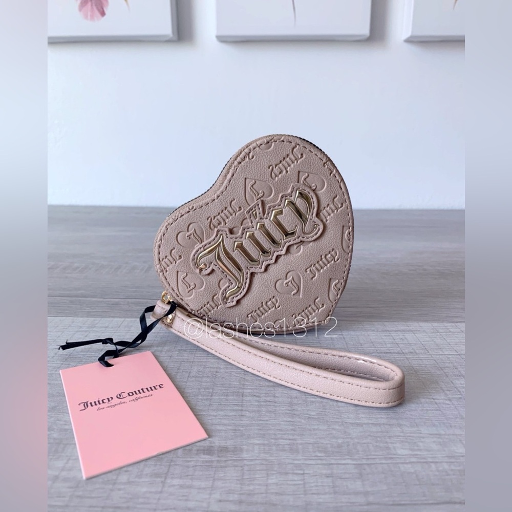JUICY COUTURE Wallet Upgrade U Heart Zip Around Wristlet - Taupe